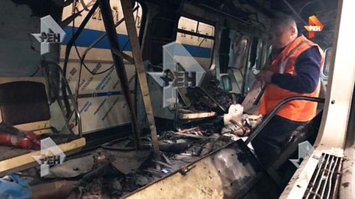 Συγκλονιστικές εικόνες από το βαγόνι στην Αγ. Πετρούπολη
