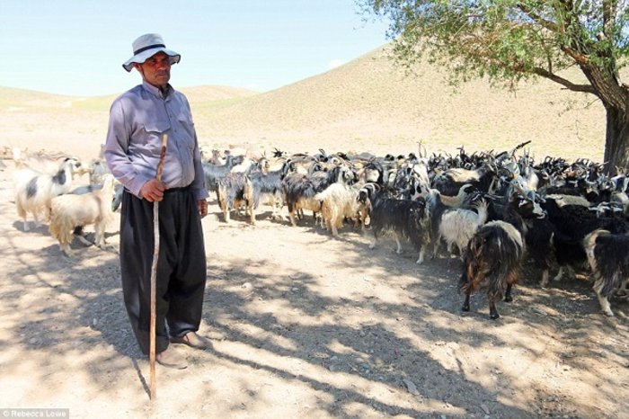 Τα κατάφερε μόνη της: Λονδίνο - Τεχεράνη με ένα ποδήλατο - εικόνα 7