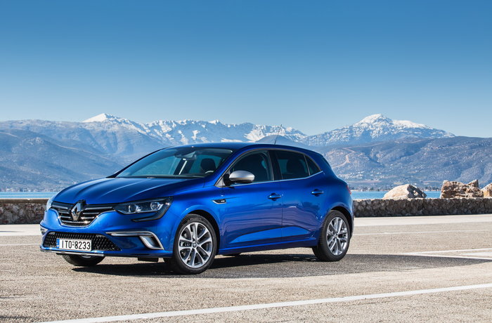 Οδηγείστε όλα τα Renault και Dacia στην έκθεση AUTO FESTIVAL 2017