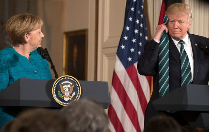 To Twitter σε μεγάλα κέφια: «Αγάπη μου μεγένθυνα τις γραβάτες του Τραμπ» - εικόνα 2