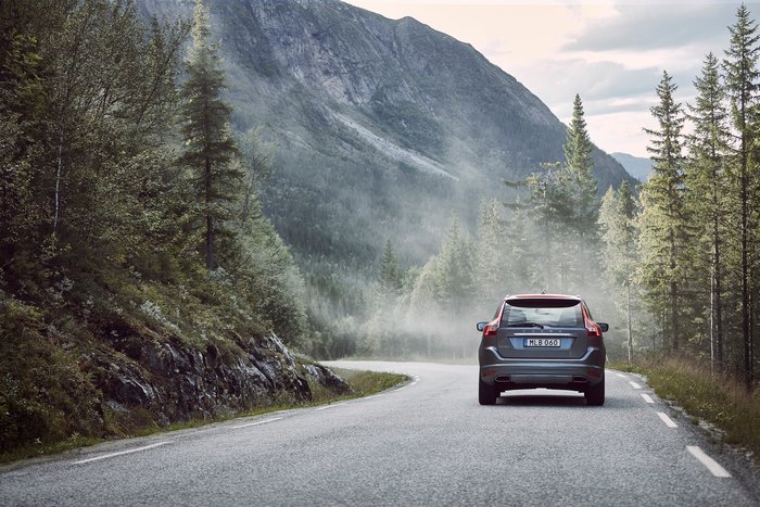 Η Volvo προσφέρει το XC60 με όφελος 7.000€ μέχρι τέλος Μαΐου - εικόνα 2