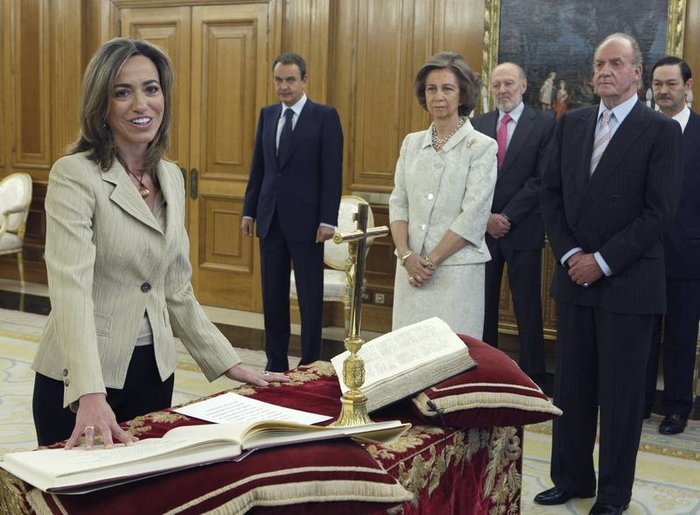 Κάρμε Τσακόν: Η δημοφιλής πολιτικός της Ισπανίας που «έφυγε» ξαφνικά - εικόνα 2