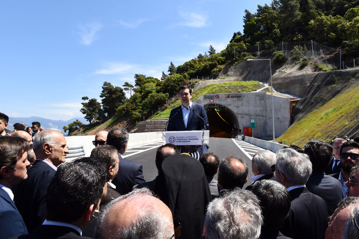 Από τον «Ανδρέα» στον... «Τεμπονέρα» τα τούνελ
