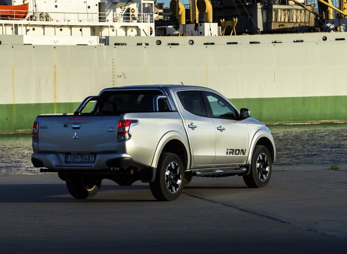 Mitsubishi L200 Iron: Ο «Iron Man» των αγροτικών σε νέες περιπέτειες