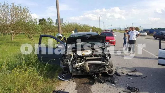 Λάρισα: Θανατηφόρο τροχαίο δυστύχημα με ένα νεκρό -φωτό - εικόνα 2