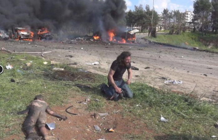 Εικόνες σοκ: Φωτογράφος σπαράζει για τη φρίκη στη Συρία