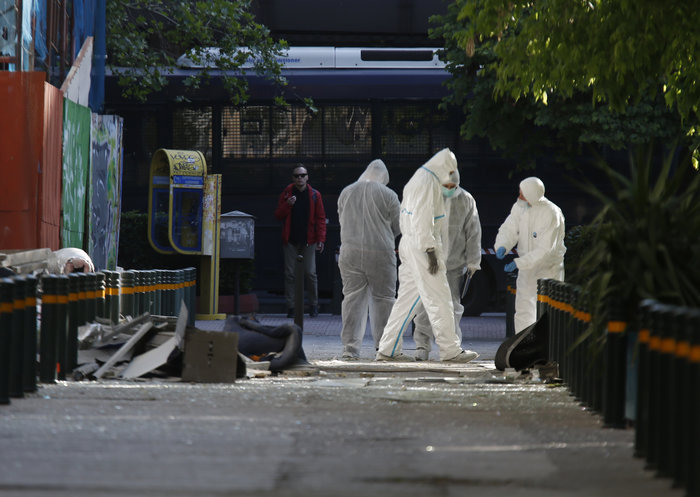 Τι έδειξαν οι κάμερες για τη βόμβα στο κέντρο της Αθήνας - εικόνα 5