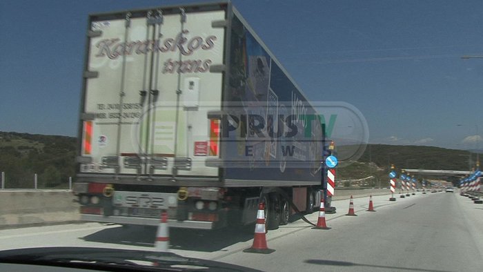 Απίστευτο περιστατικό με λάστιχο νταλίκας στην Εγνατία Οδό - εικόνα 3