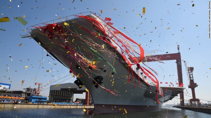 Το πρώτο αεροπλανοφόρο «Made in China» καθέλκυσε η Κίνα- Εικόνες και βίντεο