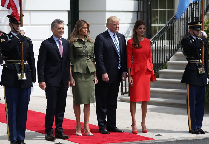 Μελάνια και Τζουλιάνα: Δύο Πρώτες Κυρίες στον Λευκό Οίκο [ΕΙΚΟΝΕΣ] - εικόνα 3