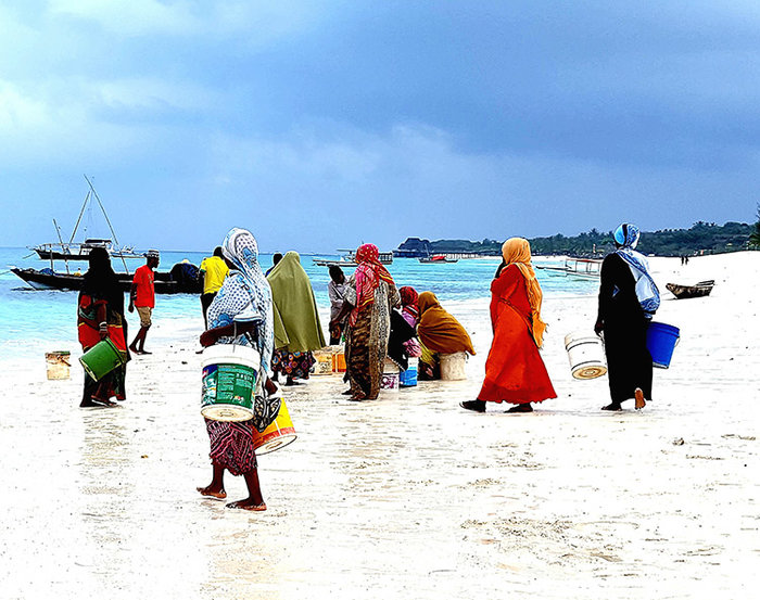 Το χρώμα σε όλο τον κόσμο σε μια μοναδική έκθεση