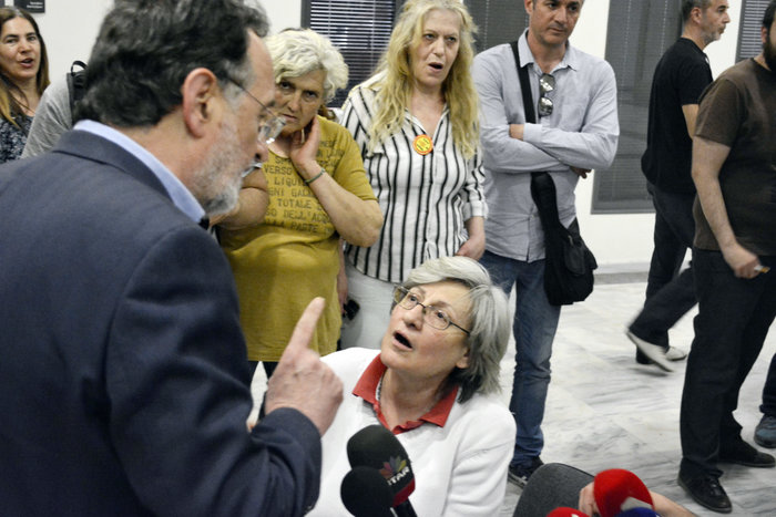 Ειρηνοδικείο: Καταγγελίες για πλειστηριασμούς στους διαδρόμους - εικόνα 3
