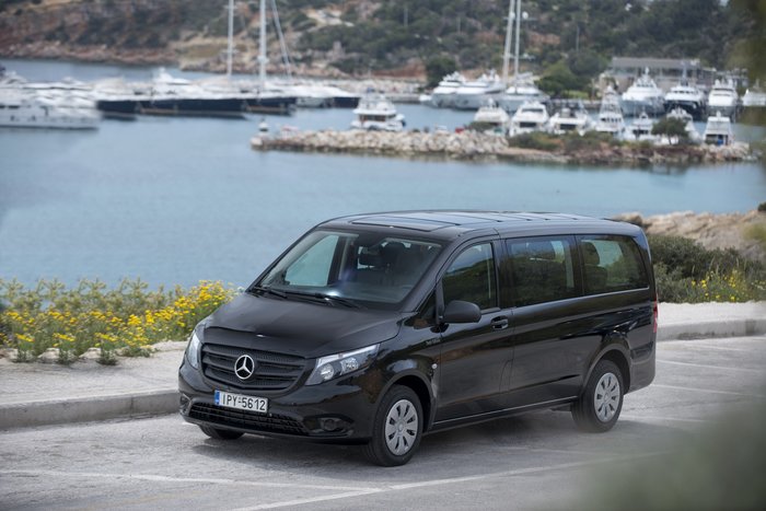 Mercedes-Benz Vito Tourer Dark Edition: Για ξενοδοχεία με άποψη - εικόνα 2