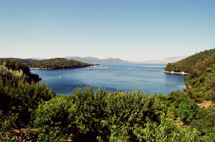 Βαφτίσια στον Σκορπιό 32 χρόνια μετά τη βάφτιση της Αθηνάς Ωνάση - εικόνα 5