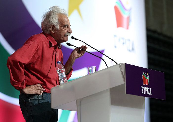 Διαφωνεί με τη συμφωνία & παραιτείται ο Χάρης Γολέμης από την ΚΕ του ΣΥΡΙΖΑ
