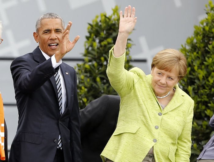 Η «επιστροφή» του Ομπάμα στην  Ευρώπη με εμφάνιση σταρ - εικόνα 2