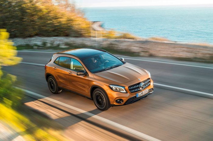 Mercedes-Benz GLA facelift: Ανανέωση παντού