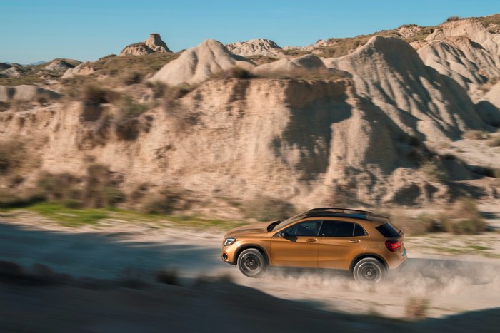 Mercedes-Benz GLA facelift: Ανανέωση παντού - εικόνα 5