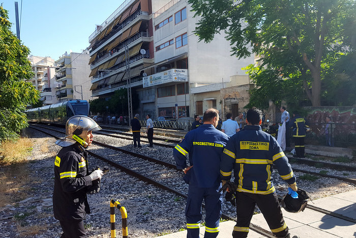 Τρένο παρέσυρε και σκότωσε μία γυναίκα στην Αγίου Μελετίου