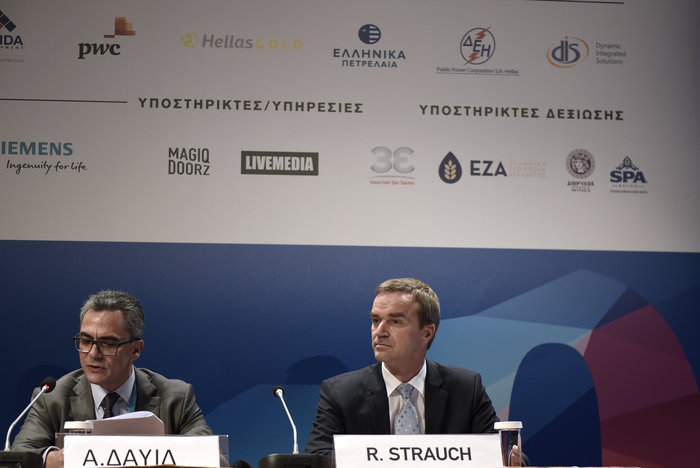 ESM: Αφήστε το χρέος, τρέξτε τα προαπαιτούμενα για τη δόση