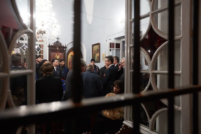 Με ριζίτικα και μπαλωθιές το αντίο στον Κωνσταντίνο Μητσοτάκη - εικόνα 33