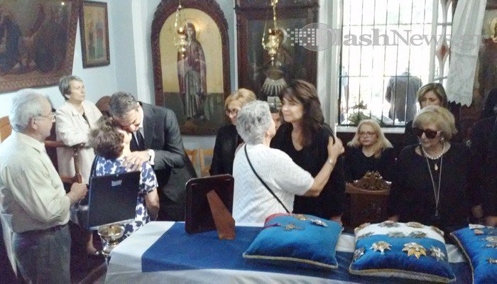 Με ριζίτικα και μπαλωθιές το αντίο στον Κωνσταντίνο Μητσοτάκη - εικόνα 15