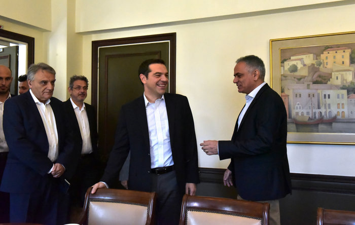 Στο υπουργείο Εσωτερικών βρίσκεται ο Αλέξης Τσίπρας [live]