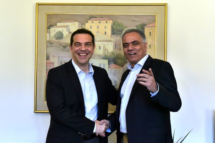 Στο υπουργείο Εσωτερικών βρίσκεται ο Αλέξης Τσίπρας [live] - εικόνα 2