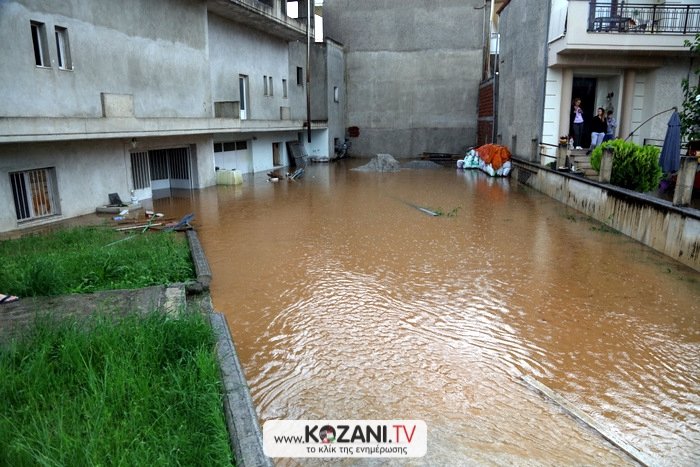 Πλημμύρες σε Κοζάνη, χαλάζι σε Ιωάννινα [εικόνες & βίντεο] - εικόνα 3