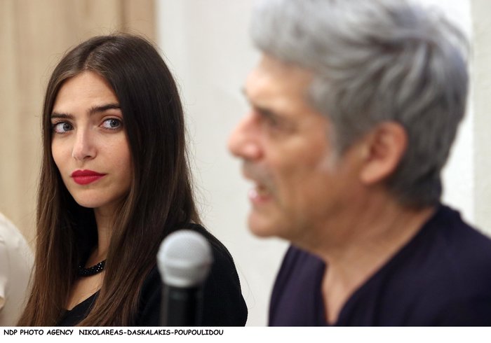 Ζωή Χωραφά: Αυτή είναι η καλλονή κόρη του Γιώργου Χωραφά [Εικόνες]