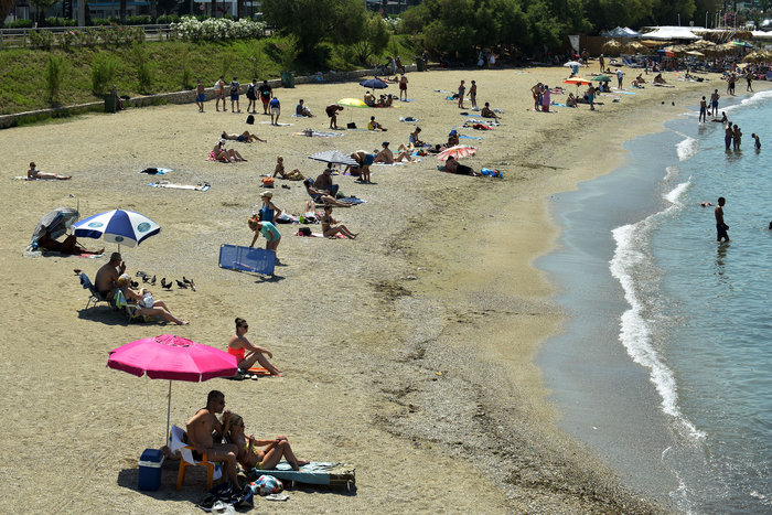 Προαπαιτούμενο η ...παραλία για τους «Μένουμε Αθήνα» [φωτό] - εικόνα 6