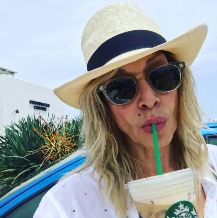 Το νέο look της Αννας Βίσση και η αδυναμία της στα lingerie top [Εικόνες] - εικόνα 12