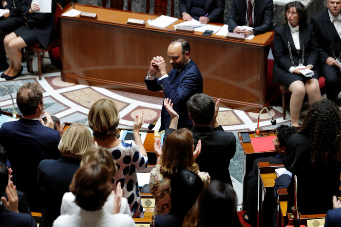 Εντουάρ Φιλίπ: Ας νοικοκυρευτούμε όπως οι Γερμανοί - εικόνα 2