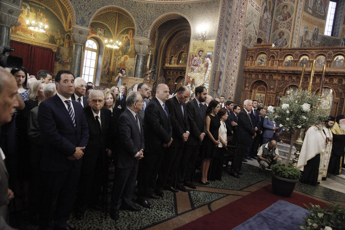 Τελέστηκε το μνημόσυνο του Κωνσταντίνου Μητσοτάκη - εικόνα 2