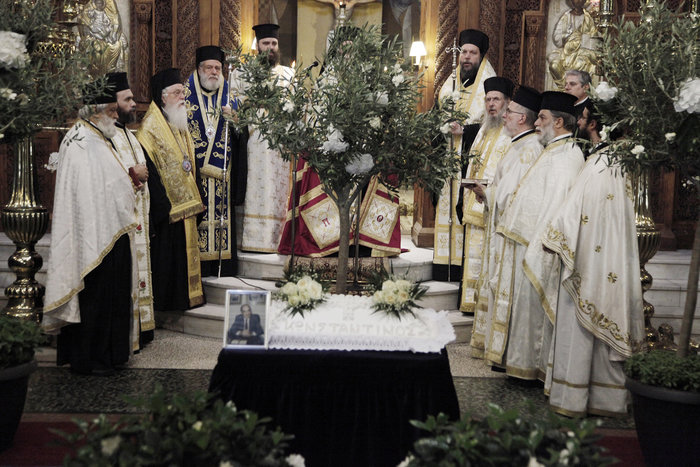 Τελέστηκε το μνημόσυνο του Κωνσταντίνου Μητσοτάκη - εικόνα 3
