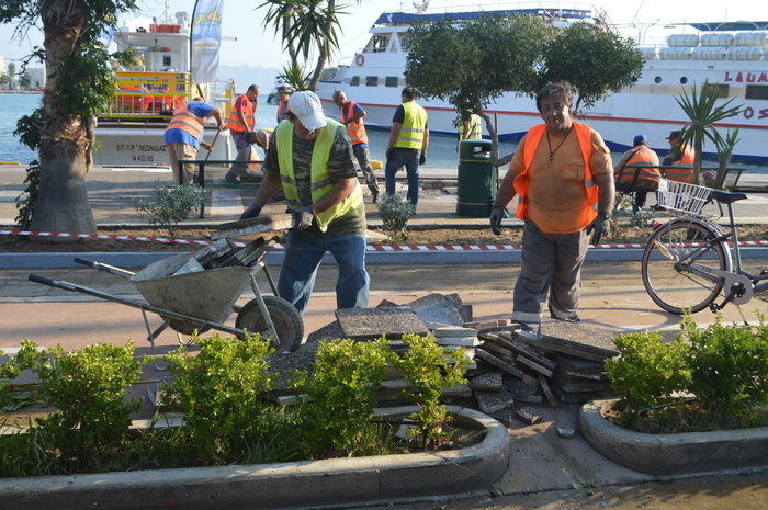 Η Κως μετράει τις πληγές της μετά το φονικό σεισμό των 6,6 R - εικόνα 7