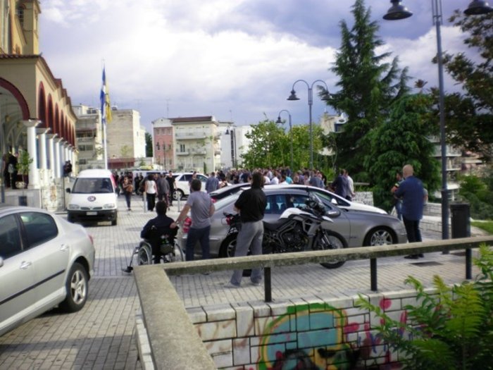 Τελευταίο αντίο στον Δ. Τσεκούρα που σκοτώθηκε στη συντριβή του αεροσκάφους