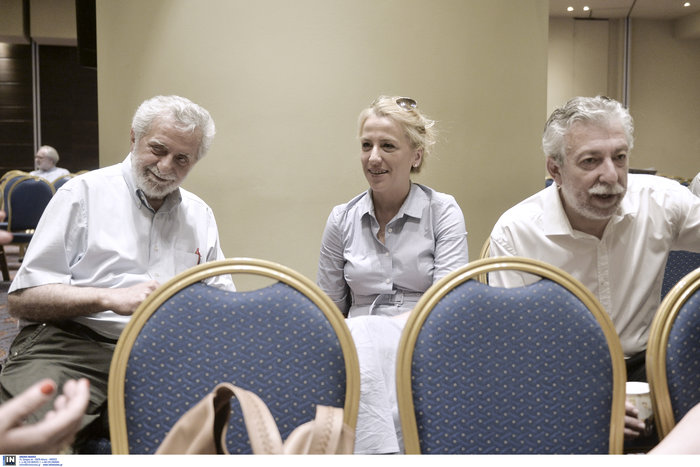 Γκρίνιες,παράπονα και αναζήτηση του «μουντζούρη» στον ΣΥΡΙΖΑ - εικόνα 2