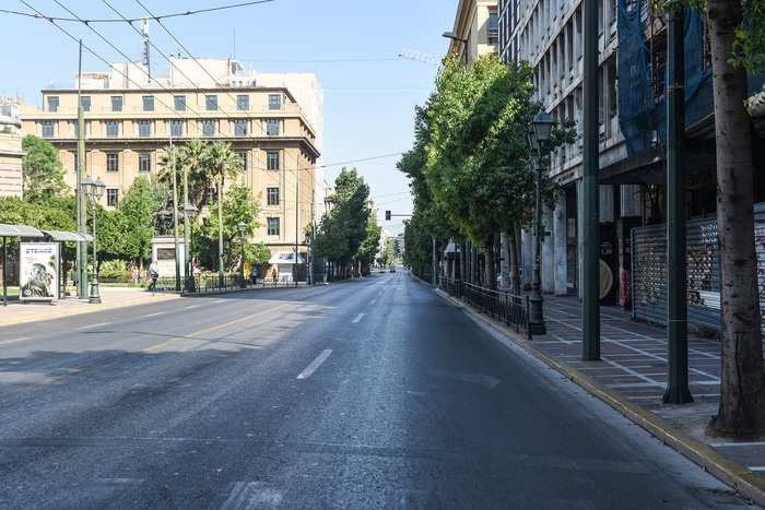 «Βόλτα» στην άδεια Αθήνα του Αυγούστου  [ΕΙΚΟΝΕΣ] - εικόνα 5