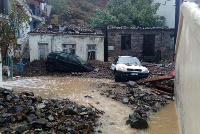 Σε κατάσταση έκτακτης ανάγκης η Σαμοθράκη μετά τη θεομηνία [ΒΙΝΤΕΟ&ΕΙΚΟΝΕΣ] - εικόνα 7