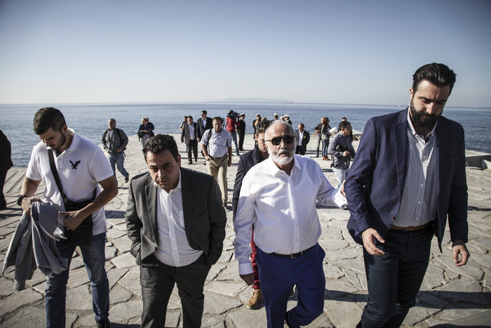 «Φιέστα» για την απορρύπανση των ακτών του Π. Φαλήρου