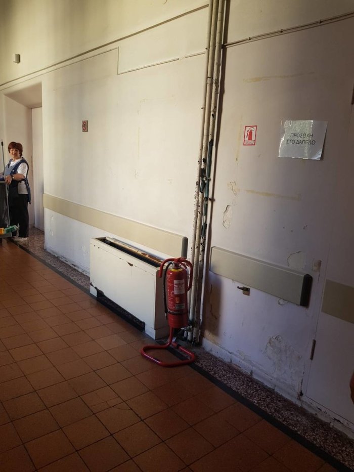 Σοκάρουν οι εικόνες από τα υπόγεια του μαιευτηρίου «Ελενα»  - φωτό - - εικόνα 7