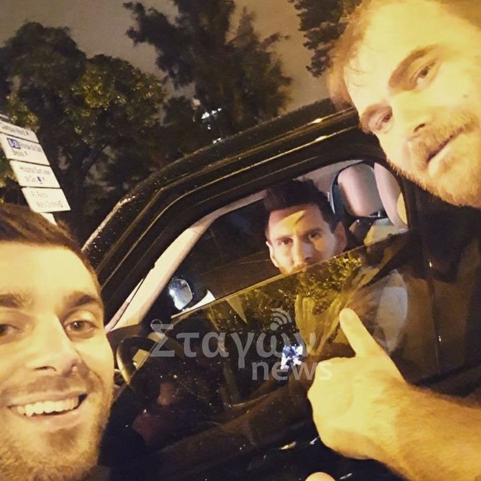 Από την Καλαμπάκα έπεσαν πάνω στον Μέσι και τρελάθηκαν