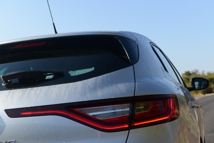 Το Renault Megane 1.2 TCE πάει στην Ηπειρο και ξεδιπλώνει τον χαρακτήρα του - εικόνα 3