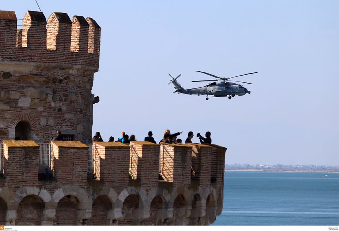 Η εντυπωσιακή επίδειξη του Πολεμικού Ναυτικού στη Θεσσαλονίκη (ΒΙΝΤΕΟ) - εικόνα 5