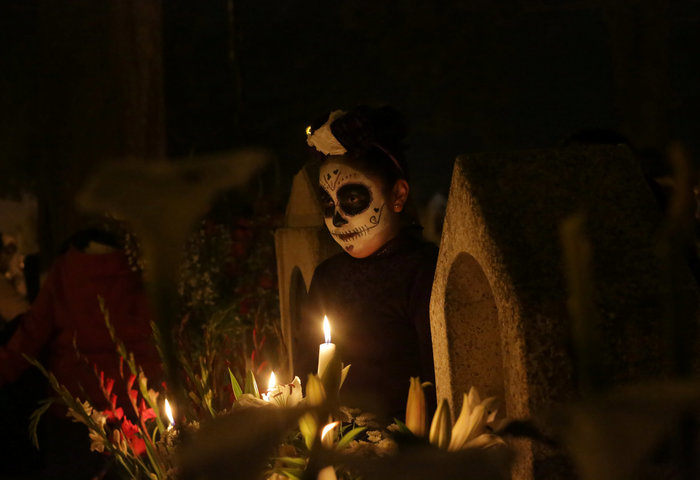 To Reuters στους εορτασμούς της ημέρας των νεκρών στο Μεξικό - εικόνα 2