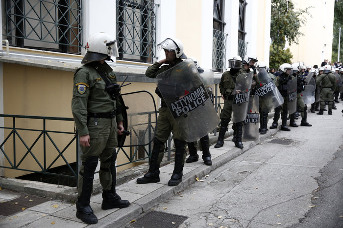 Δολοφόνος της Δώρας: «Μόνη της έπεσε πάνω στο μαχαίρι μου» - εικόνα 3