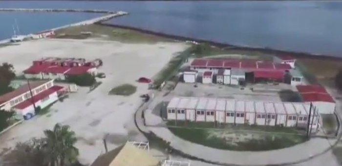 Κραυγή απόγνωσης από μαθητές στο Ληξούρι: 4 χρόνια μάθημα σε κοντέινερ - εικόνα 3