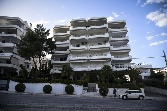 Kοκαΐνη αξίας 5 εκ. βρήκαν στο διαμέρισμα στη Βάρκιζα