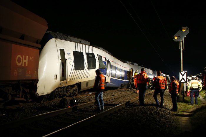 Εξι τραυματίες από σύγκρουση τρένων στο Ντίσελντορφ
